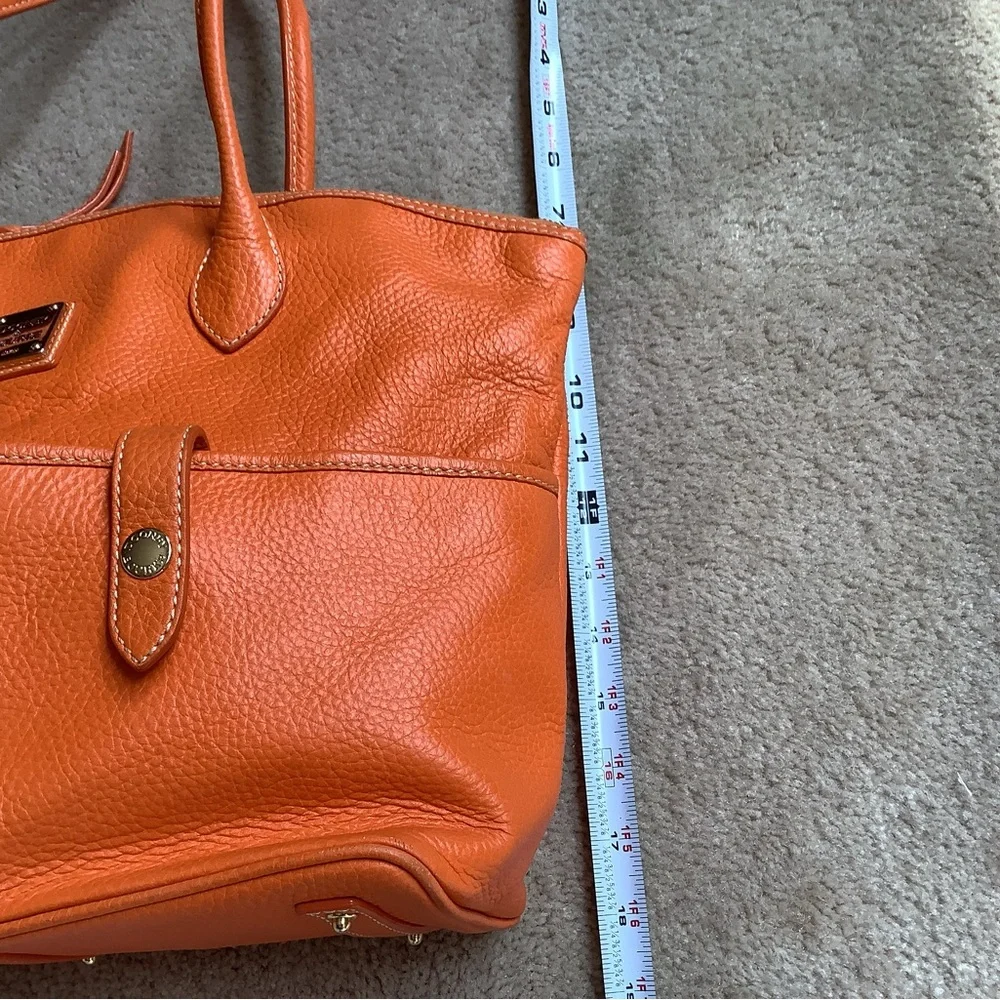 Dooney and Bourke Genuine Leather handbag. Orange - Picture 4 of 10